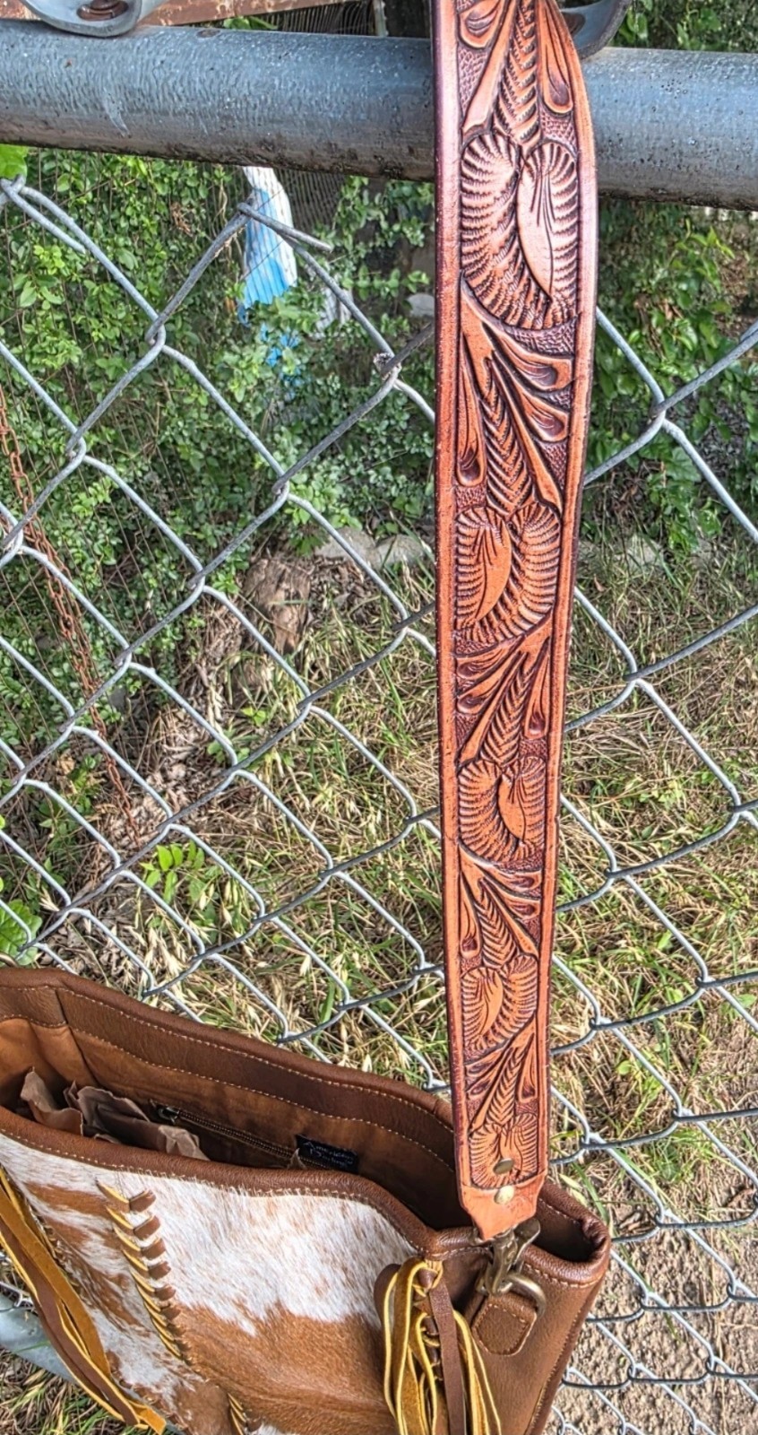 American Darling Concealed Carry COWHIDE/FRINGE TOTE HANDCARVED LEATHER STRAP