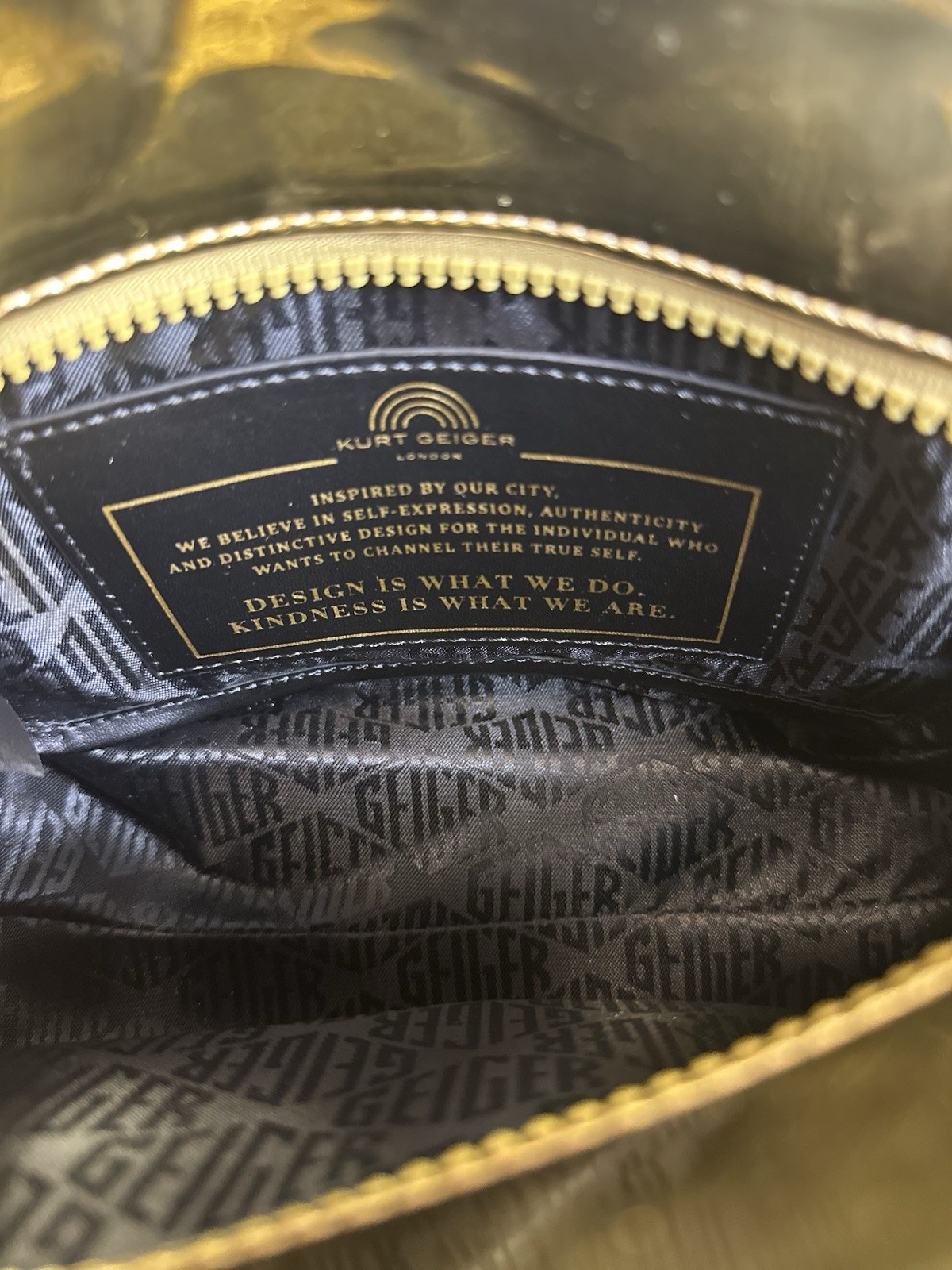 Kurt Geiger London BAG Southbank yellow Gold