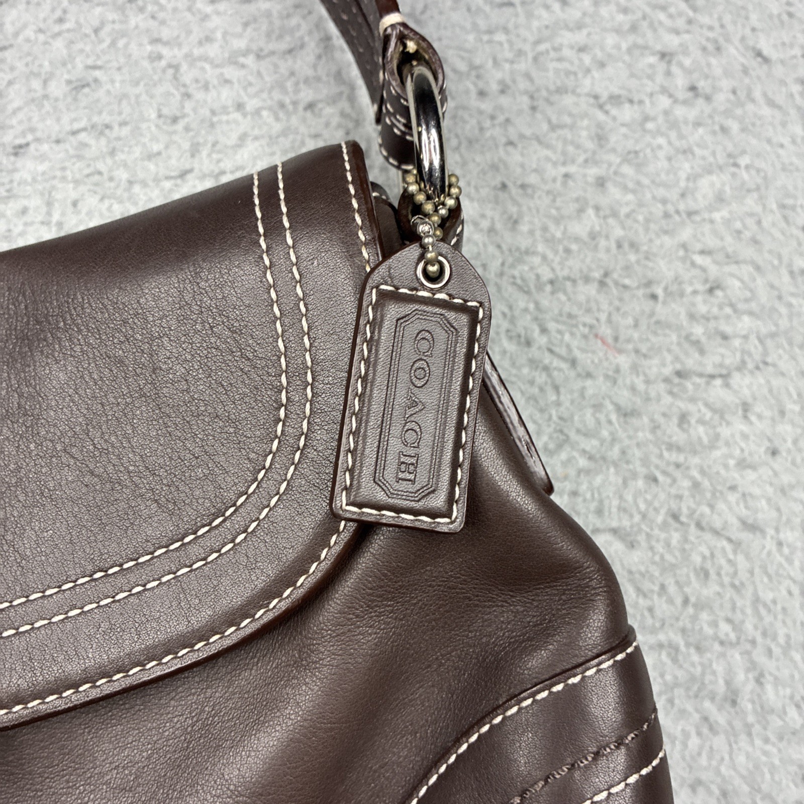 Vintage Coach Soho Y2K Leather Buckle Flap Shoulder Bag Brown Purse F10910