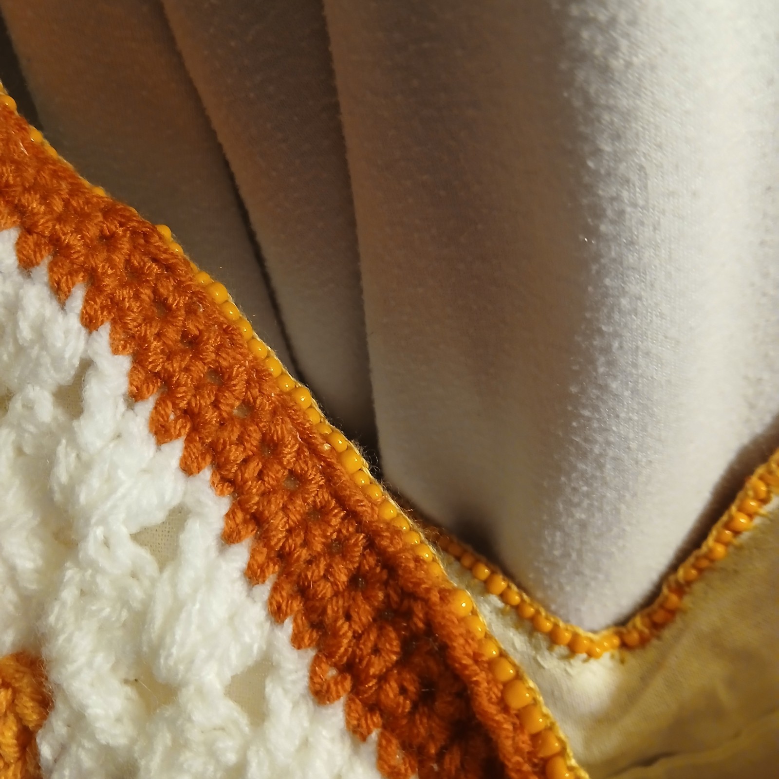 White & Orange Ombre Crochet Shoulder Bag w. inside pocket Handmade Cottagecore