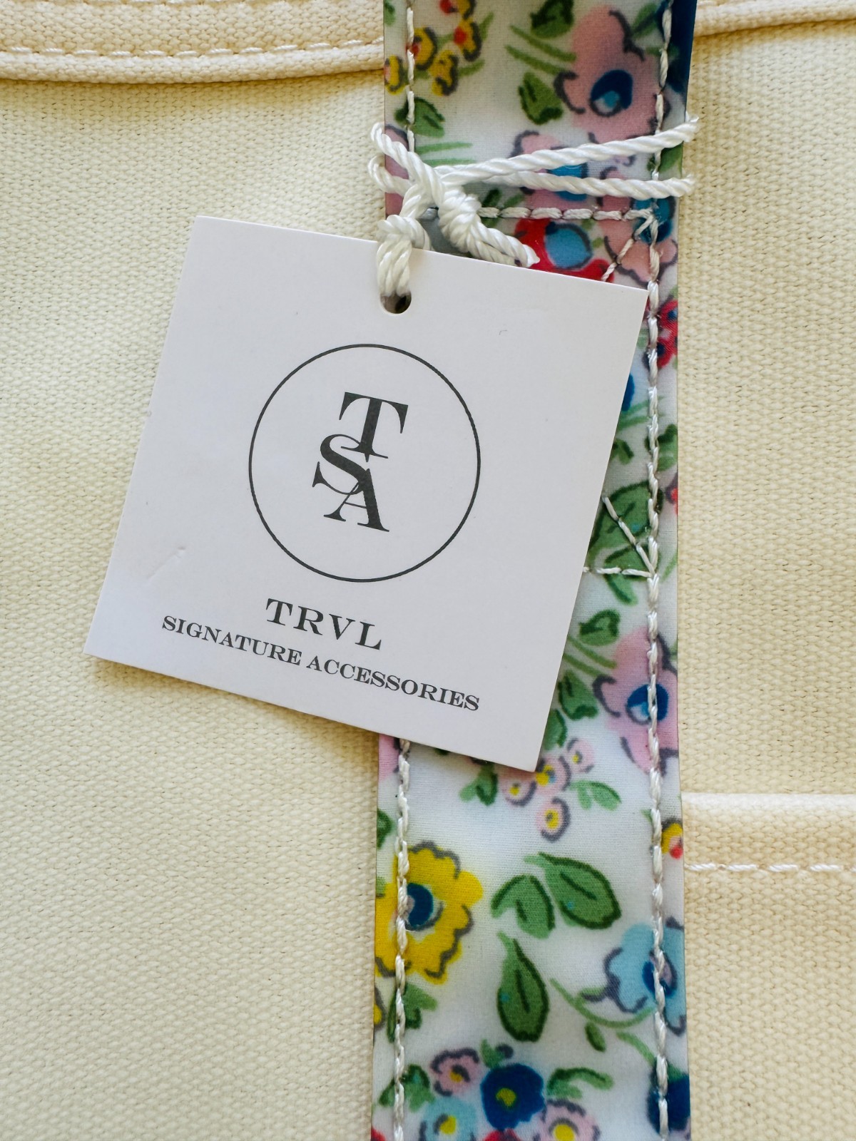 NWT TRVL Design Medium Coated Canvas Tote Floral