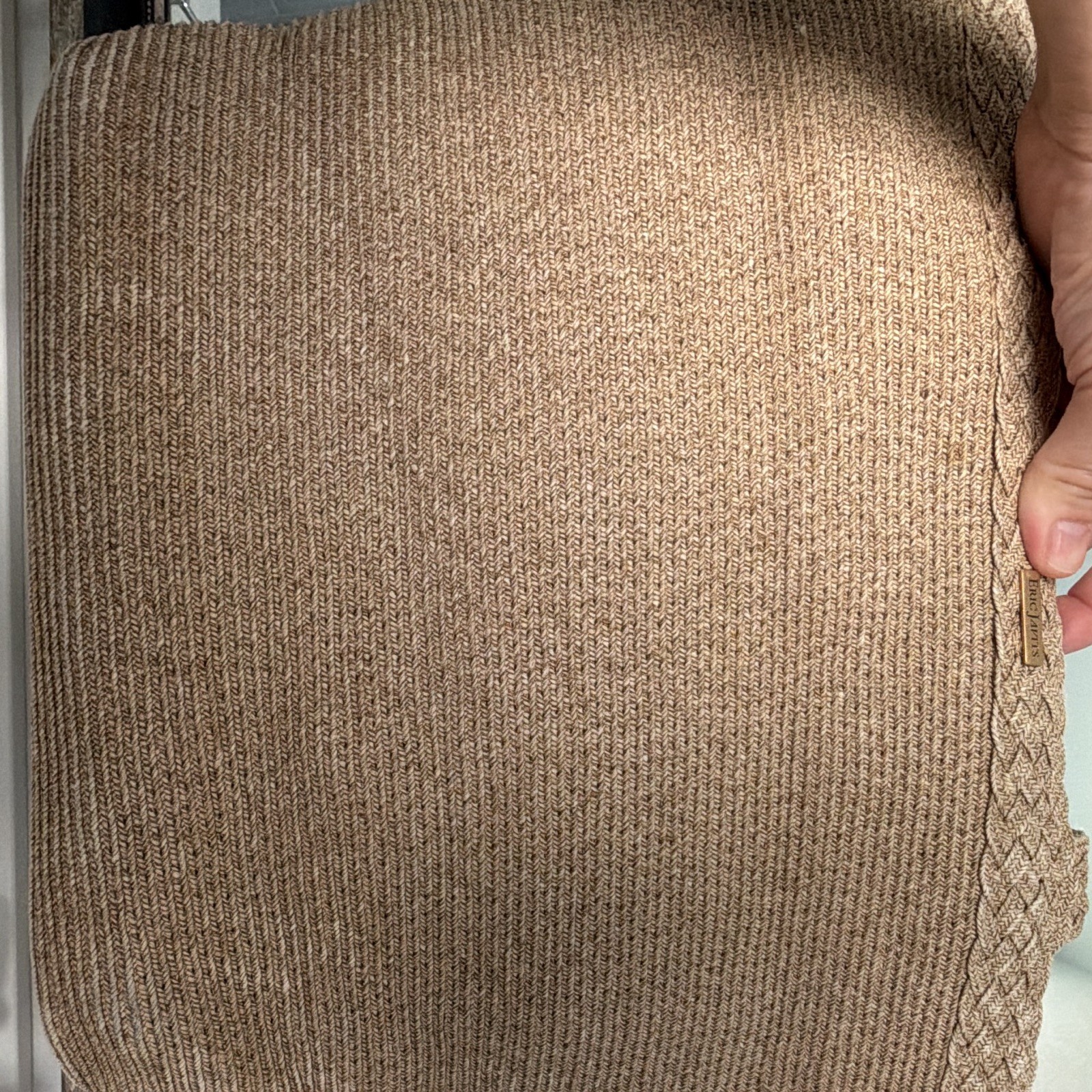Eric Javits Beige Woven Zip Tote Double Handles Gingham Lined Inner Pockets