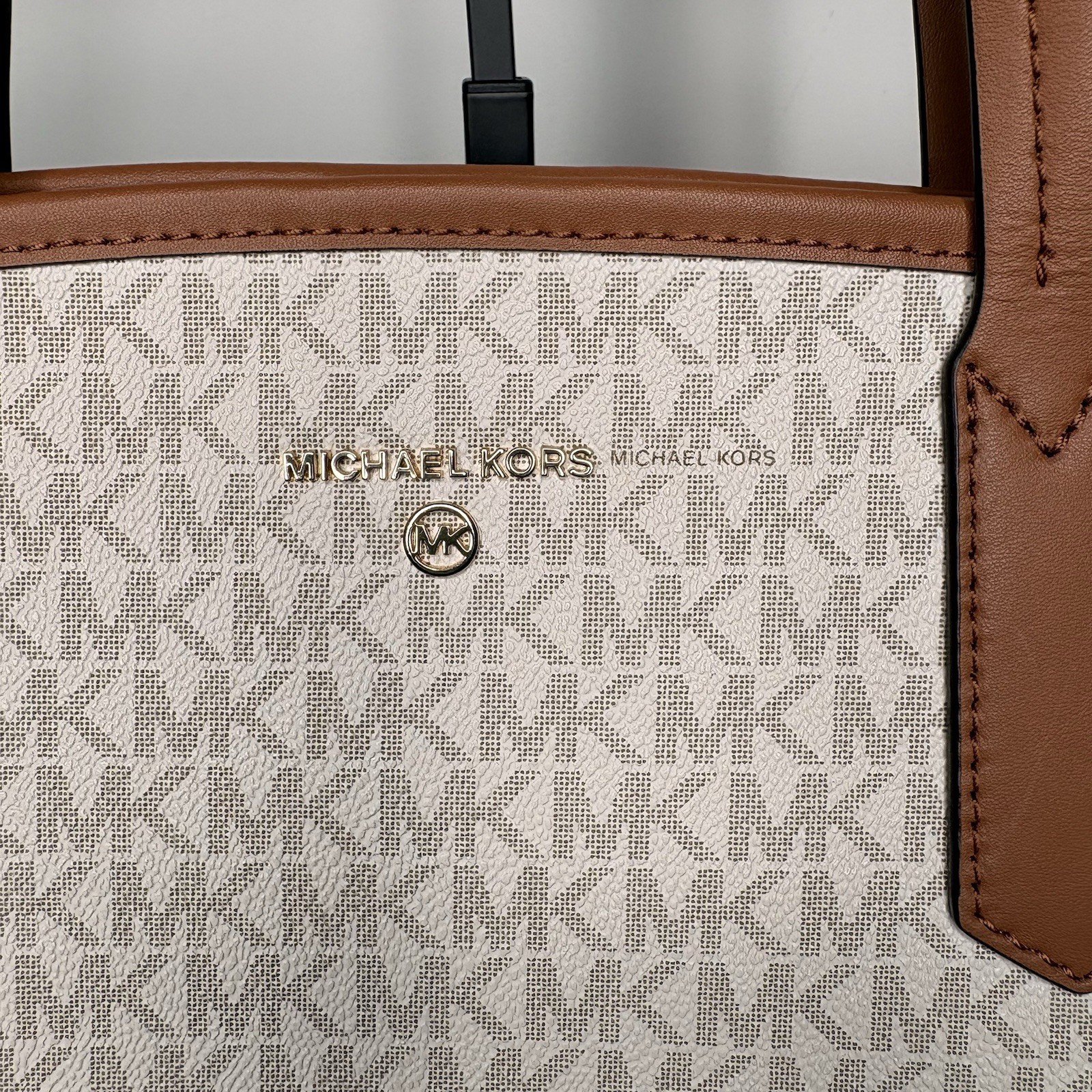 Michael Kors Jane Large Tote Handbag Vanilla & Acorn Monogram Canvas W/ Dust Bag