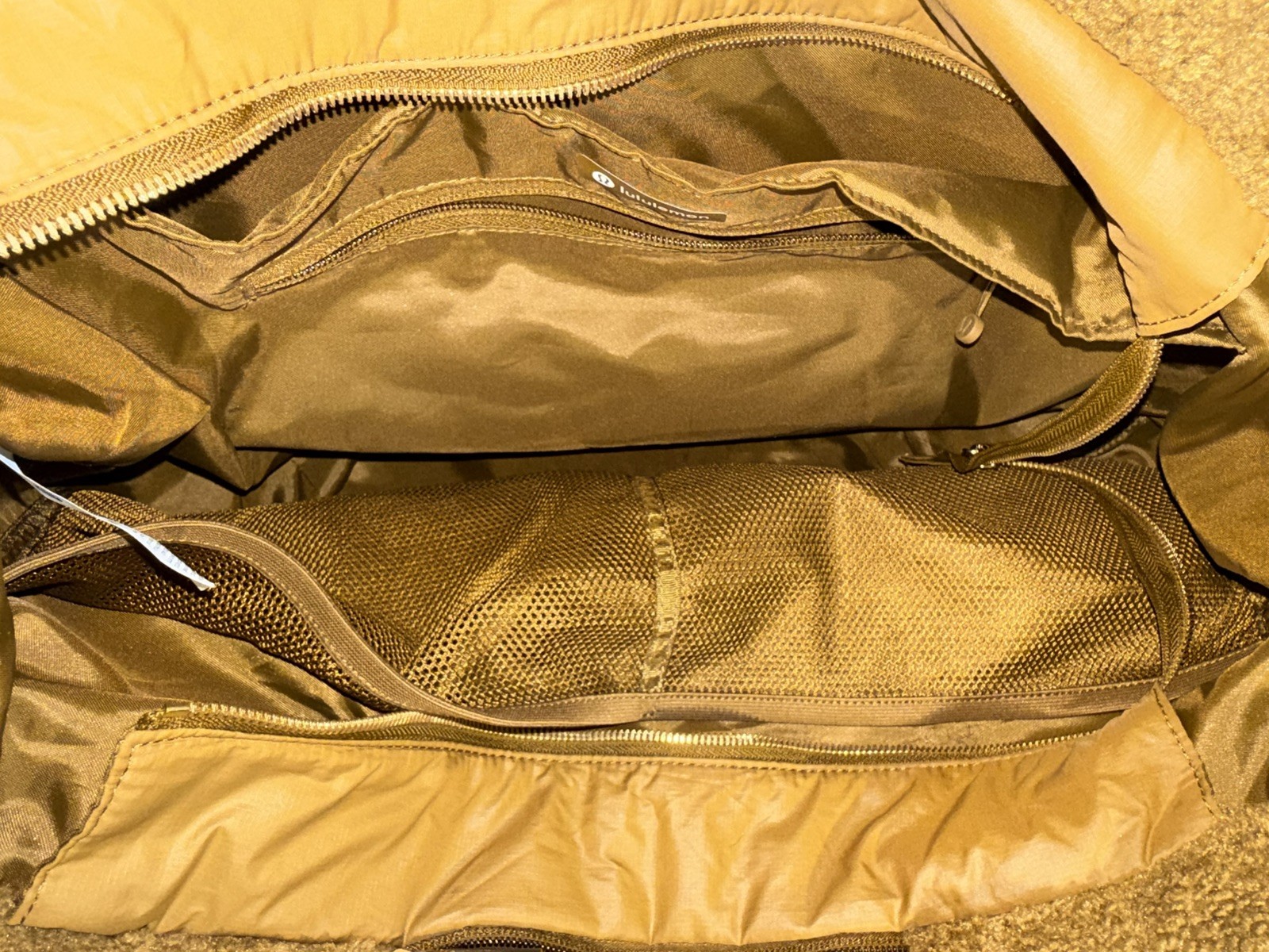 Lululemon Quilted Grid 26L Large Tote Grid Bag Fleece Burnt Caramel Brown EUC