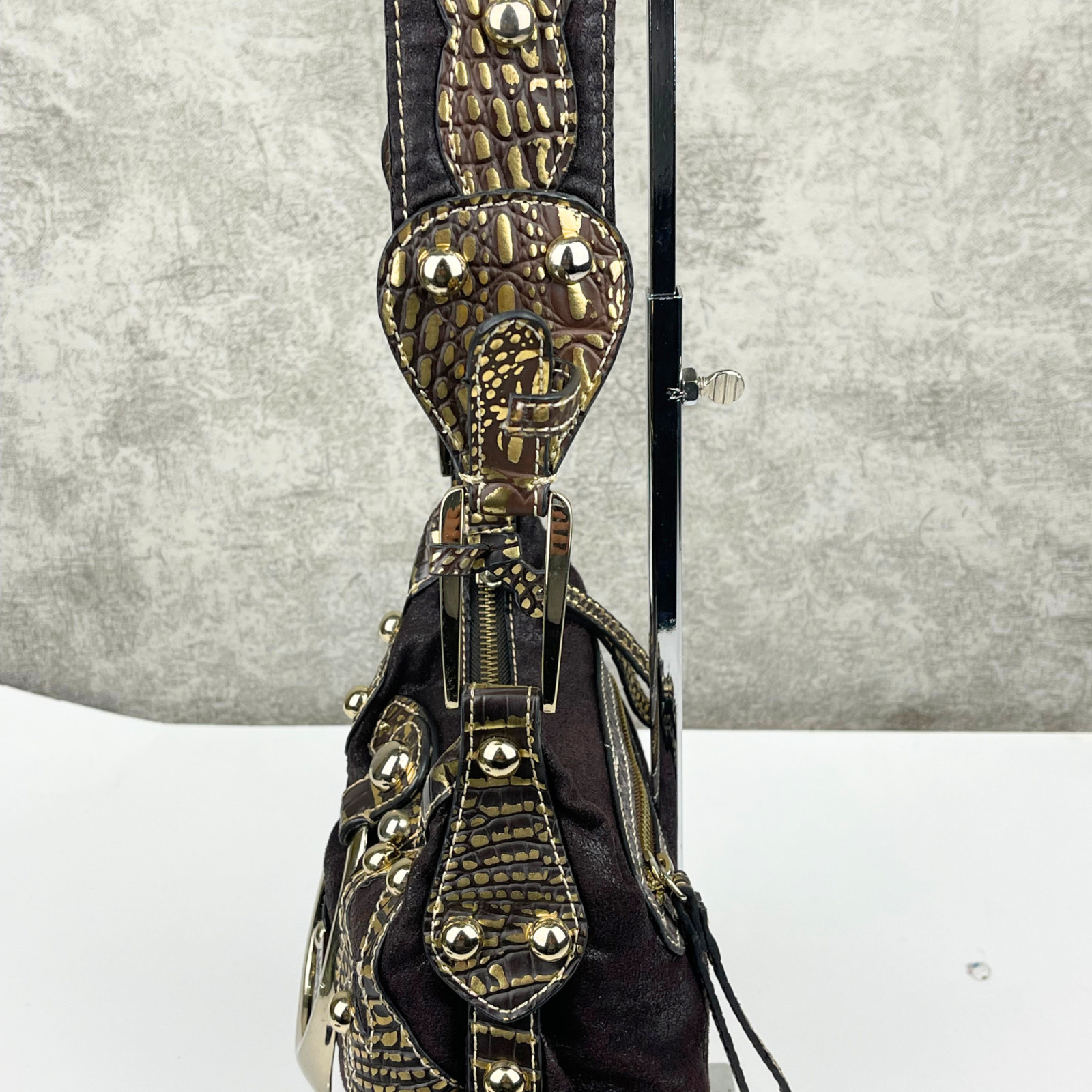 Guess Y2K Dark Chocolate Brown Leather Shoulder Bag Gold Studded Croc Logo Ring