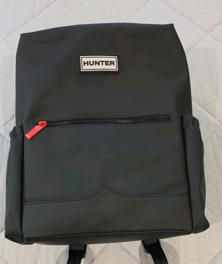 Hunter Top Clip Backpack Black (Fits Up 14′ Laptop) Waterproof