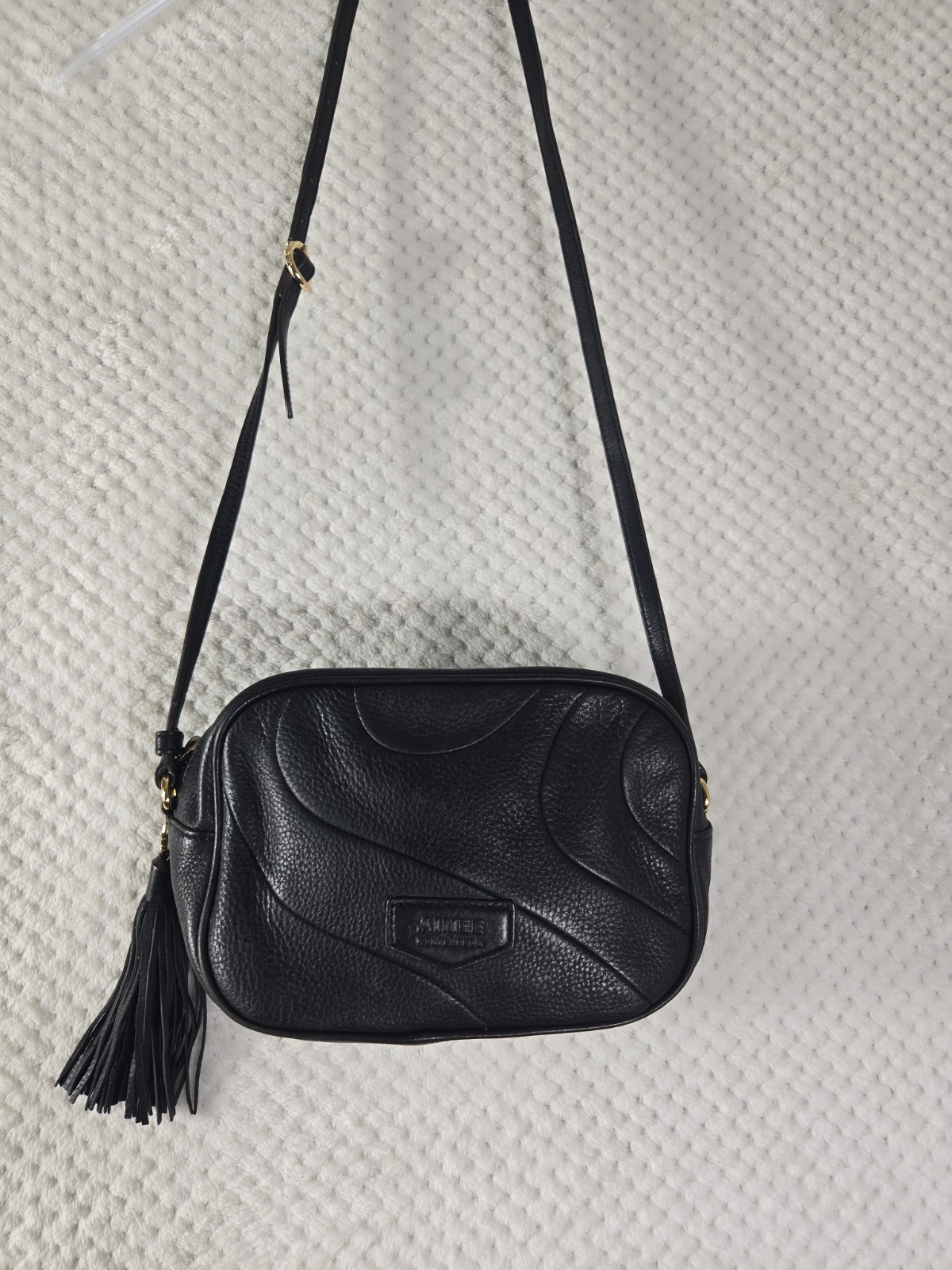 Aimee Kestenberg Black Pebbled Leather Camera Crossbody Bag Tassel Gold Tone Zip