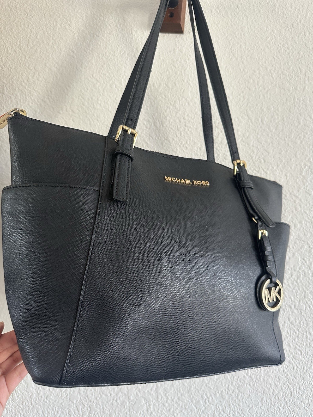 Michael Kors Charlotte Large Saffiano Leather Top-Zip Tote Bag Black Gold MK