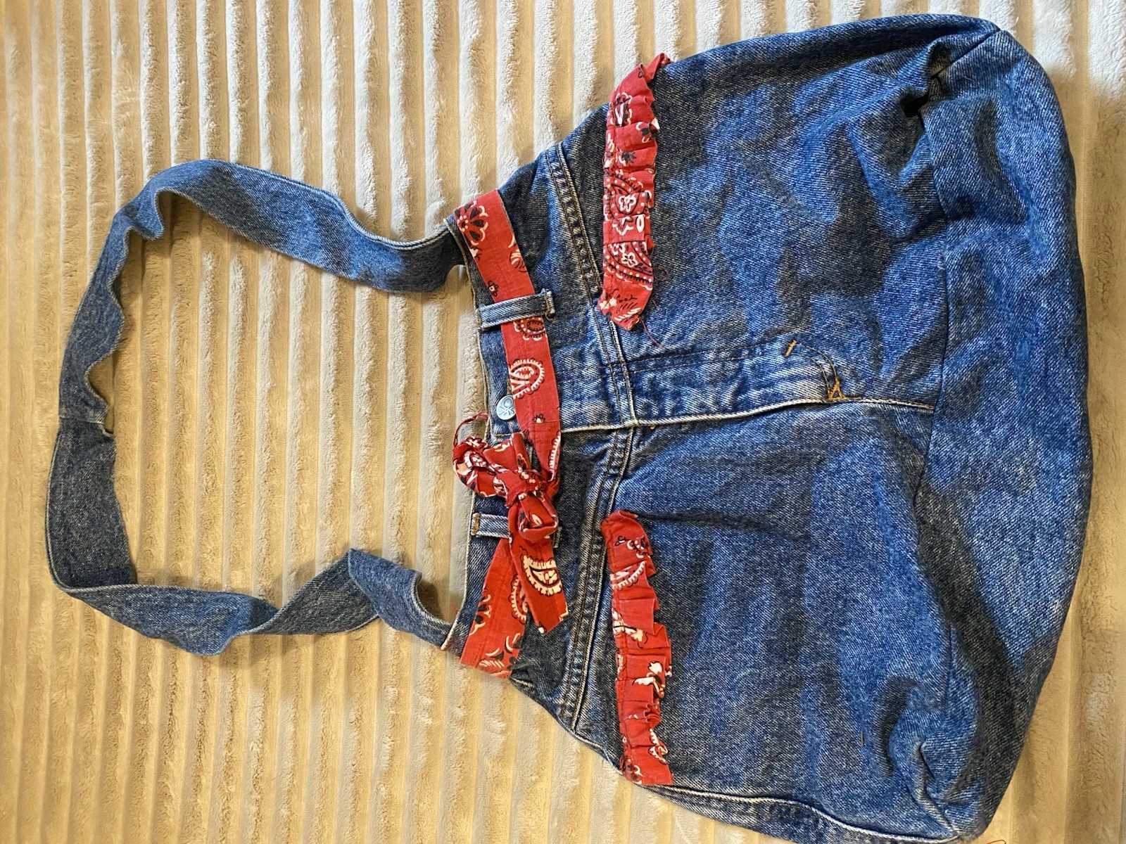 United Colors Of Benetton Denim with Red Accents Women’s Purse