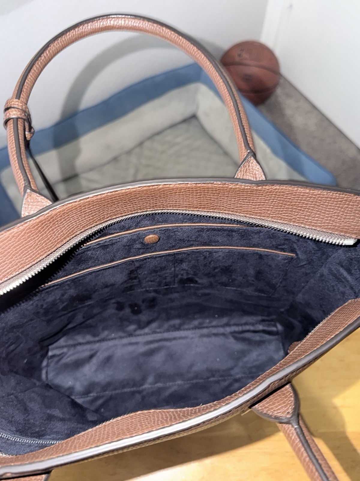 Boss Black Smooth Italian Leather Tote Bag – Brown – NWT