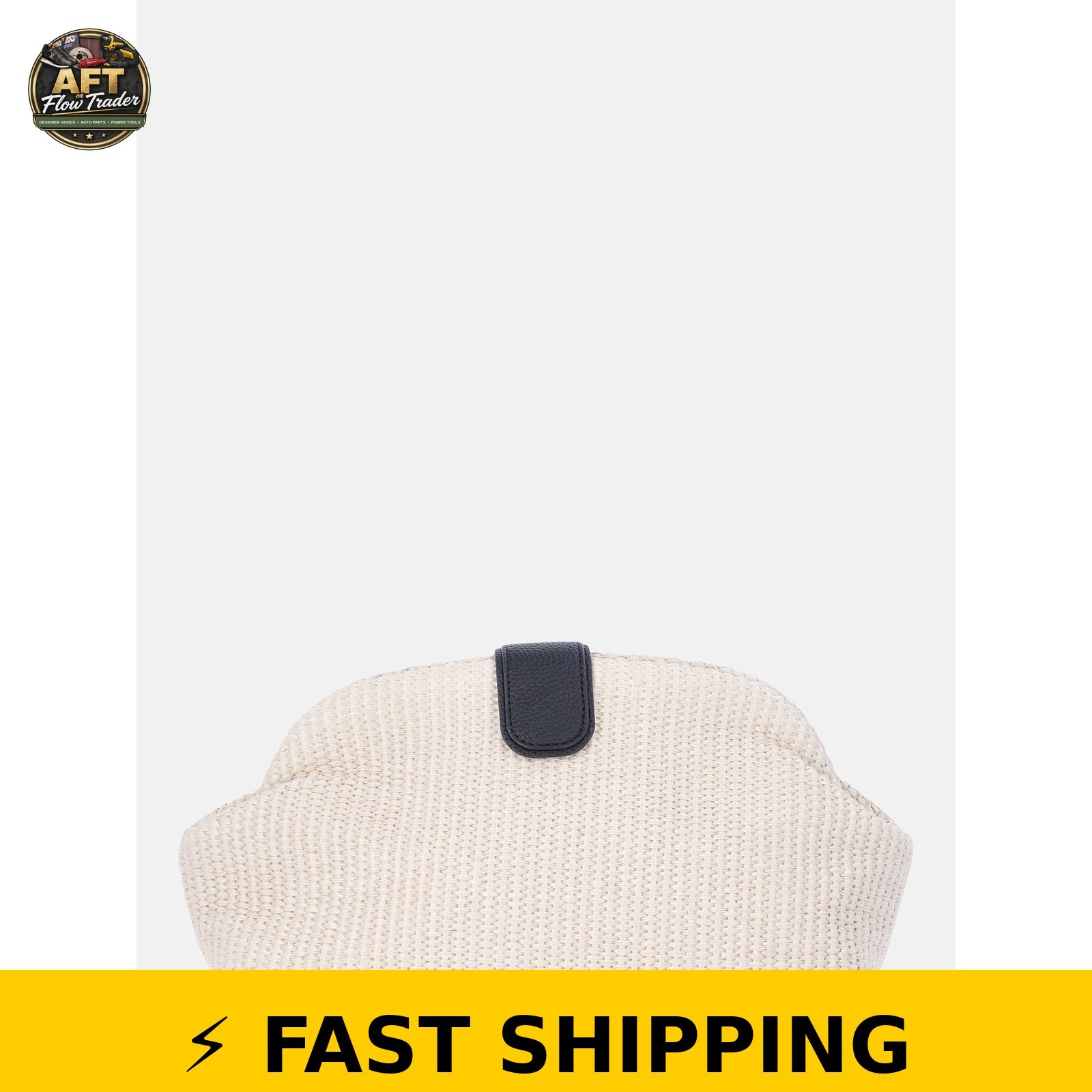 Free Assembly Women’s Textured Clutch Handbag – Straw