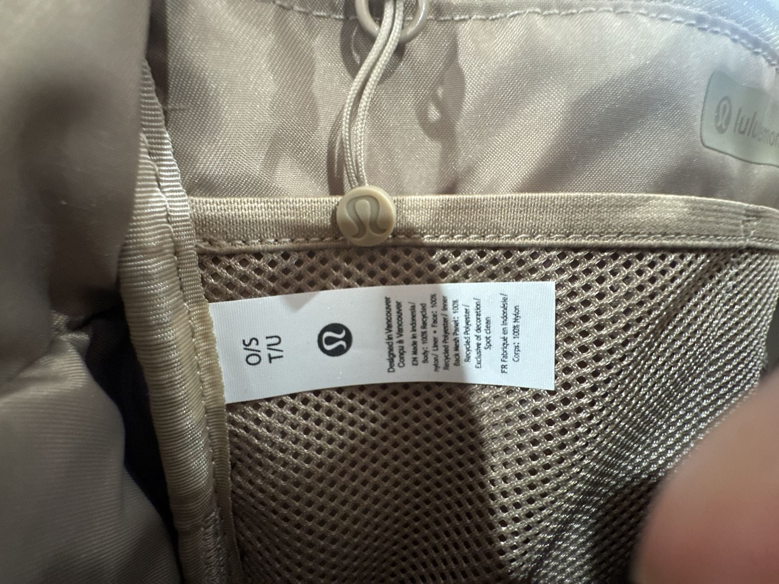 Lululemon Everywhere Backpack Small 11.5L with Metal Hardware in Black