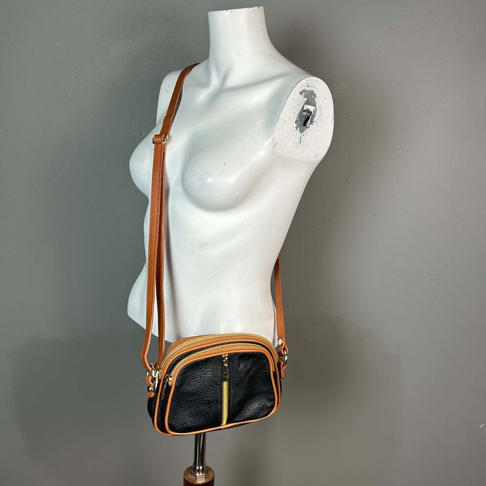 Valentina Italy Mini Expandable Crossbody bag Black Leather Luxury Minimalist