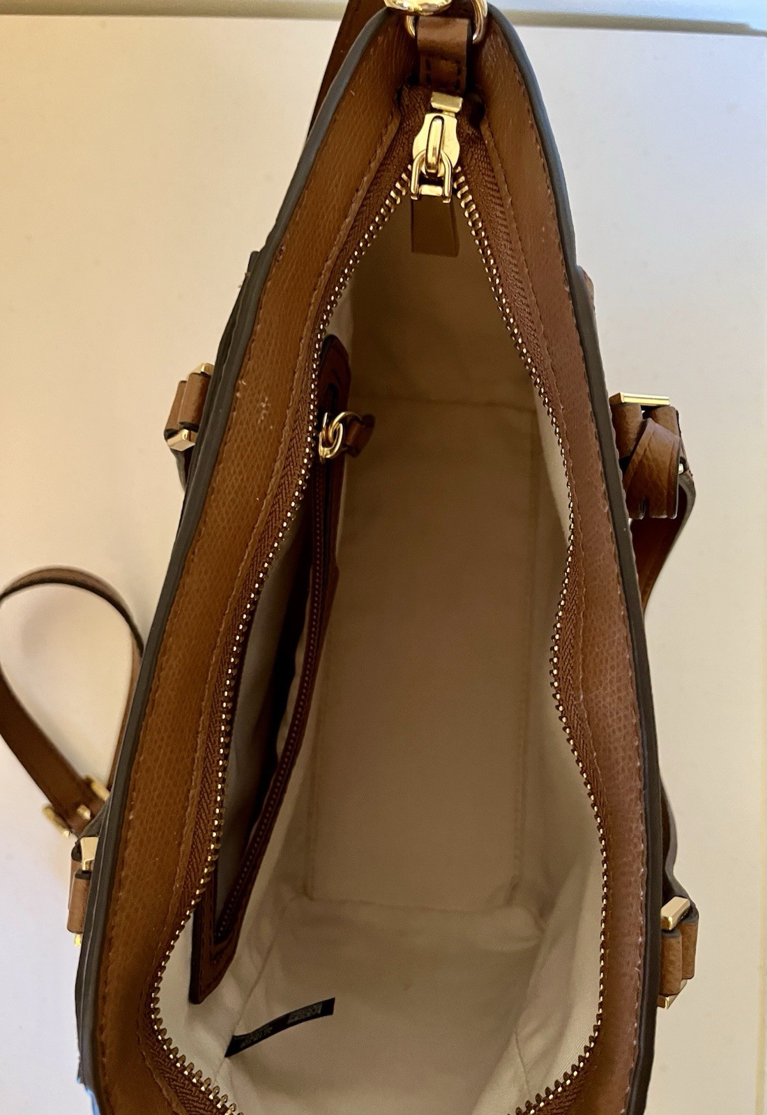 Michael Kors Women’s Taryn Small Convertible Crossbody In Tan/Brown Leather