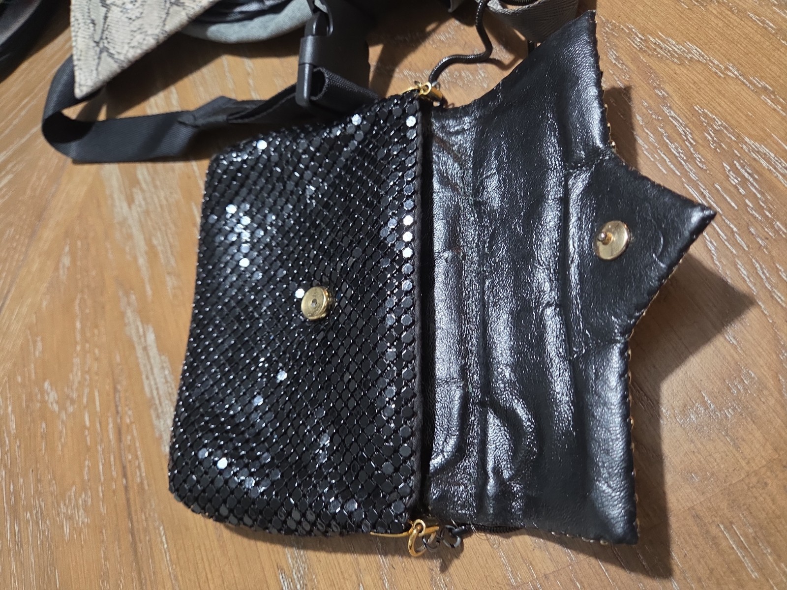 Bulk LOT of Change Purses & Small CC/Coin wallet Assorted Brands & Accessories