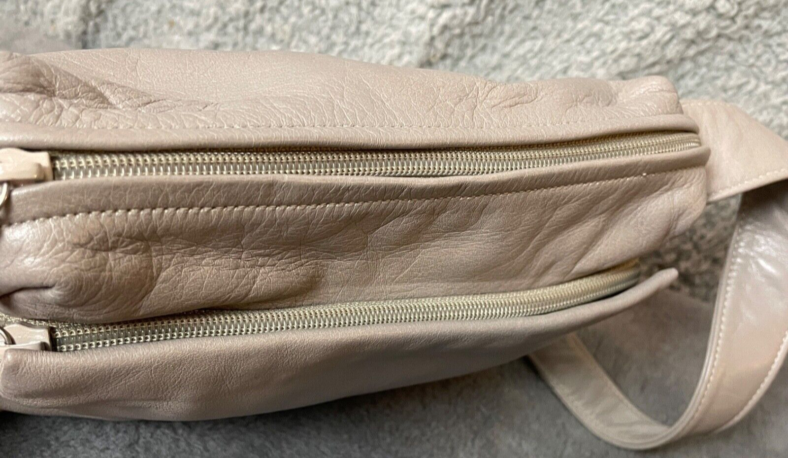 Perlina New York Womens Crossbody Handbag Gray Zip Close Outside Zip Leather