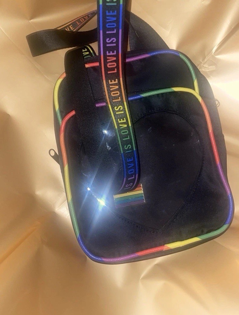 PRIDE tote Blk Trim Small Crossbody Bag Heart Front Zip Pouch Adjustable Strap