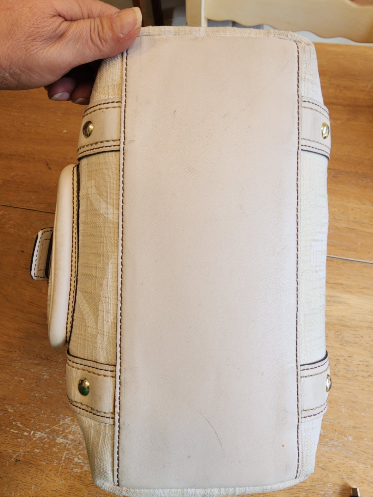 2006 vintage Coach Legacy Signature / Soho cream canvas and white leather tote