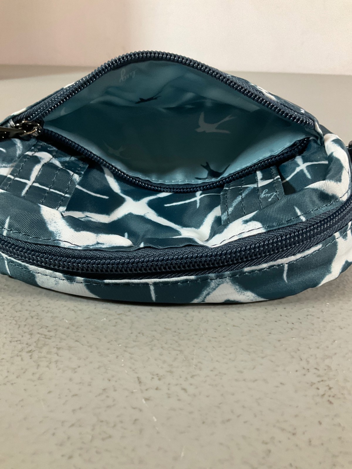 Lug Swing Diamond Navy Quilted Crossbody Bag – Unisex, Lead Safe, Phthalate Free