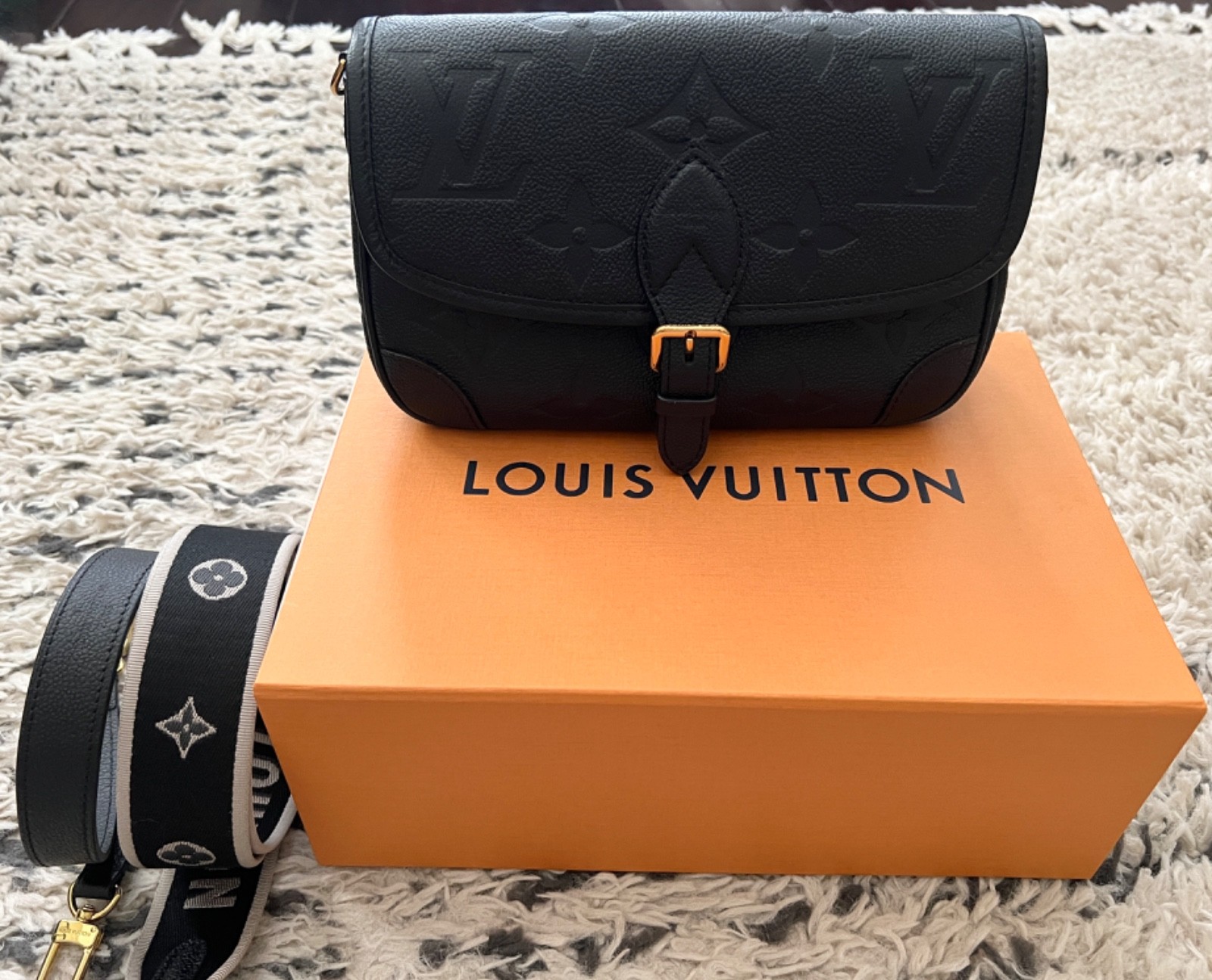 Authentic LOUIS VUITTON Black Diane Empreinte Monogram Shoulder Crossbody Bag