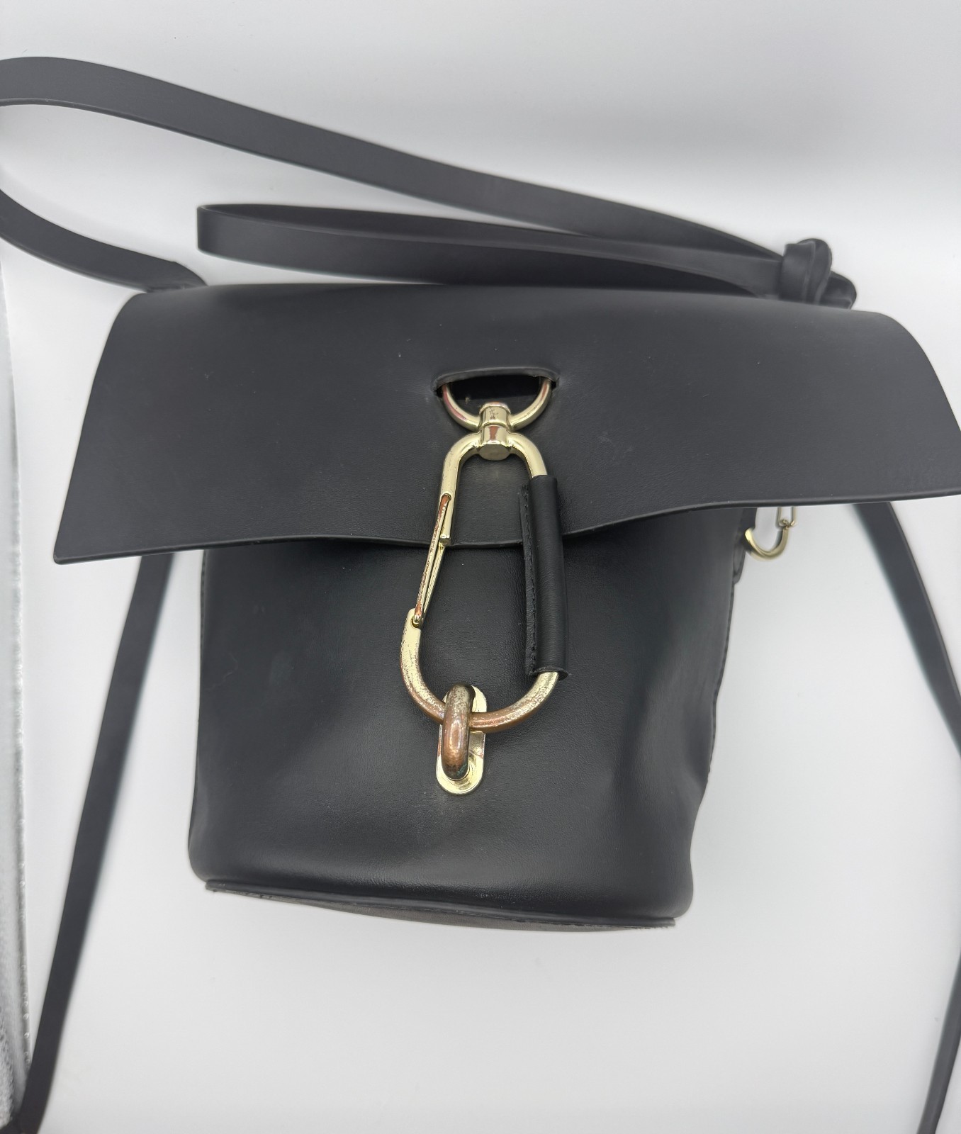 Zac Posen Black Leather Bucket Crossbody Bag Adjustable Strap Needs TLC