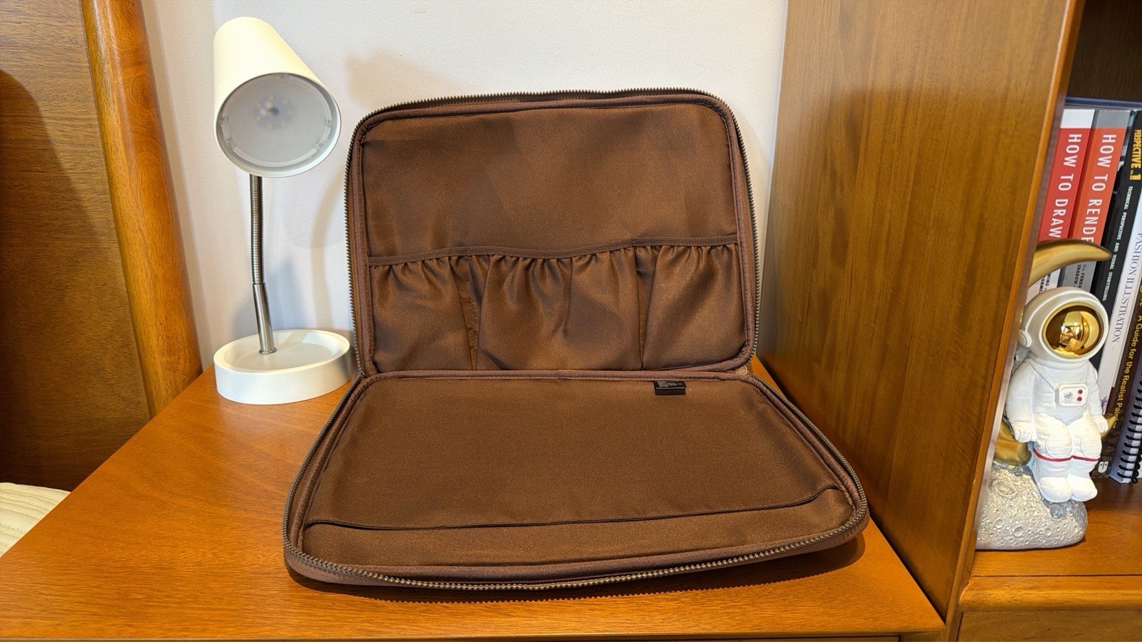 Brown Zip-Around Laptop Bag Sleeve Folio Case w/ Interior Pockets, Solid