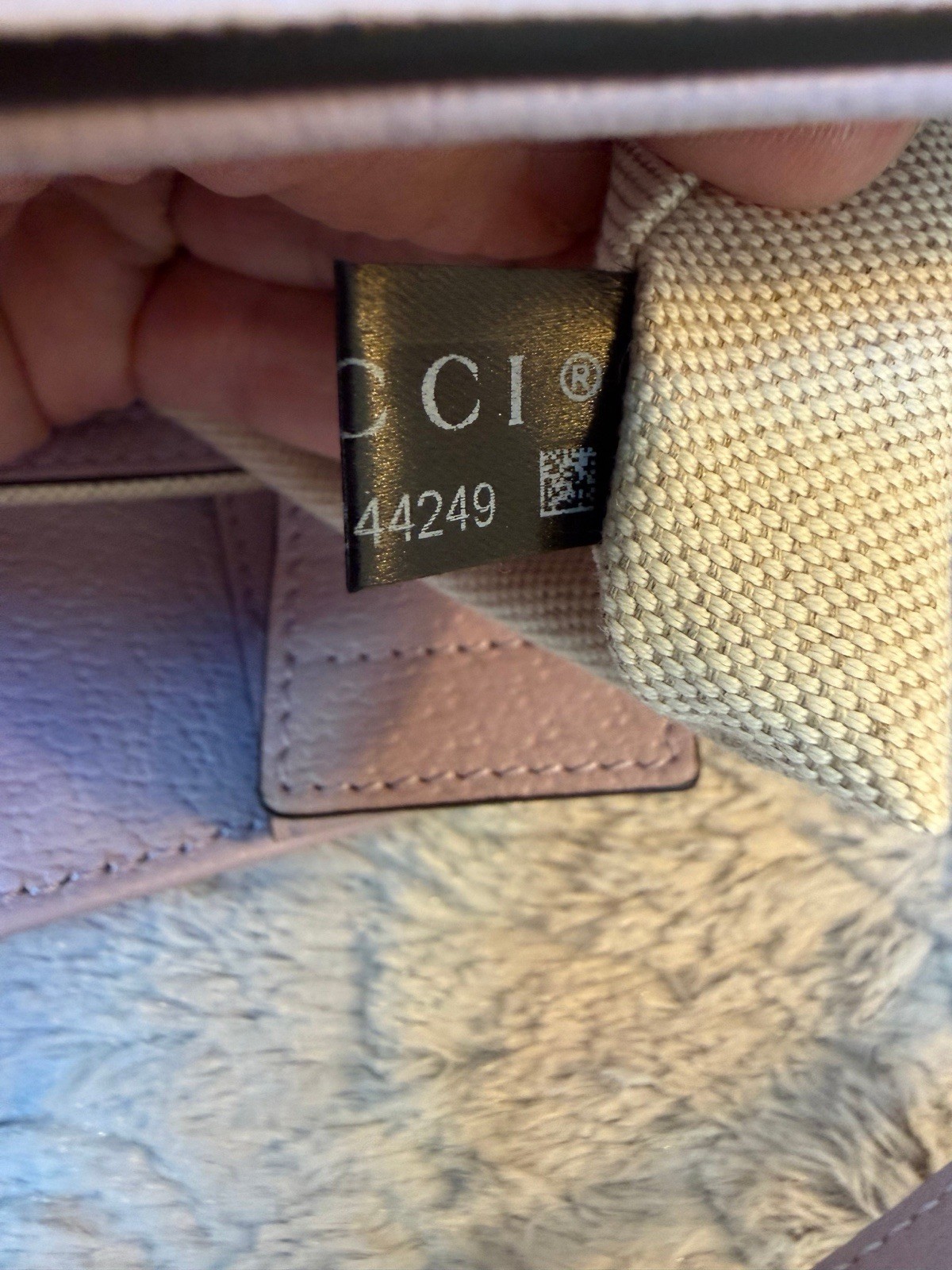 Gucci GG Logo Tote Beige/Purple Magnetic Closure, Organizer, Gold, Italy