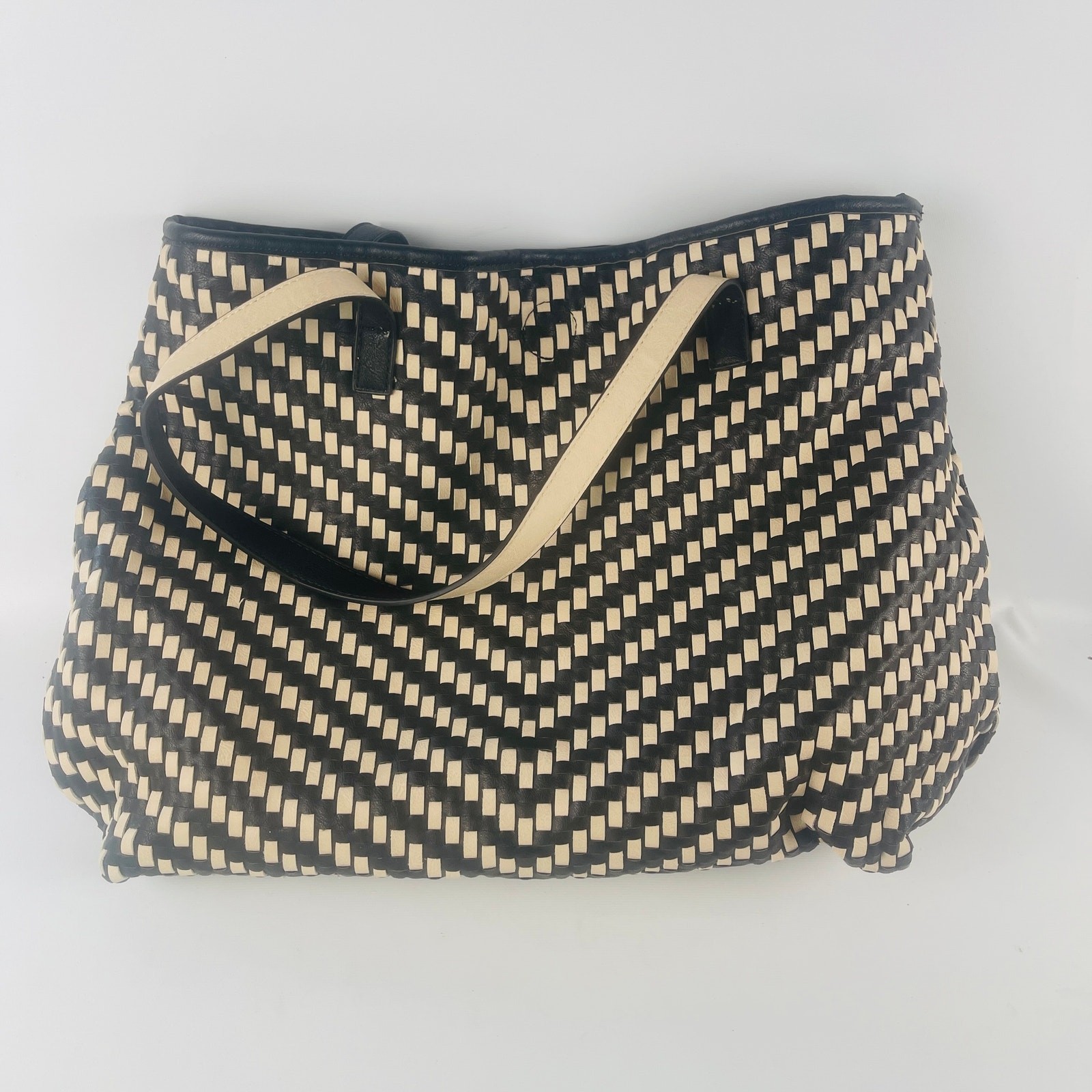 Under One Sky Black and Beige Stripped Handbag Purse Vegan Leather