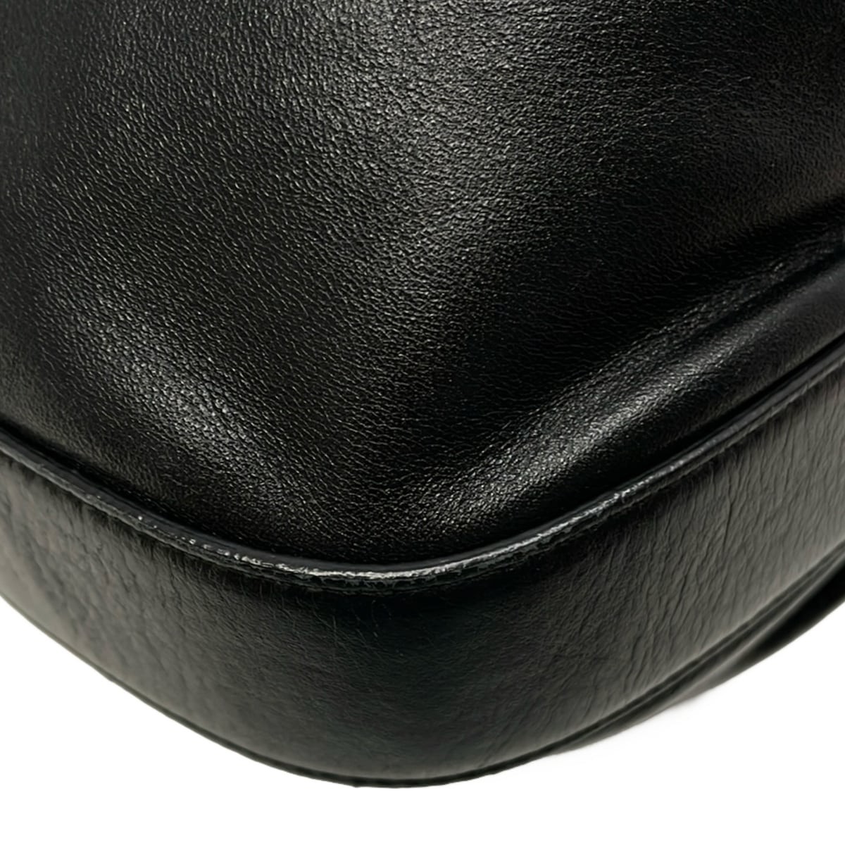 Salvatore Ferragamo Vara Black Leather Shoulder Bag