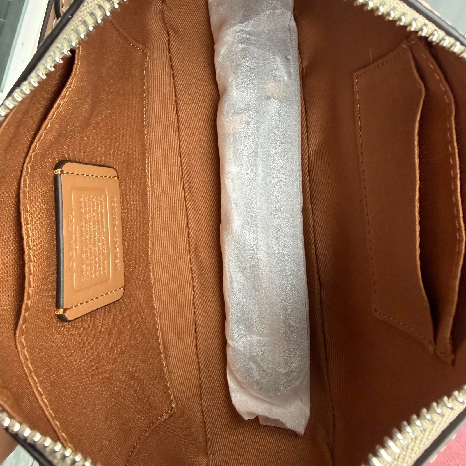 Coach Teri Shoulder Bag In Signature Canvas Silver /Sand/Taupe CV933