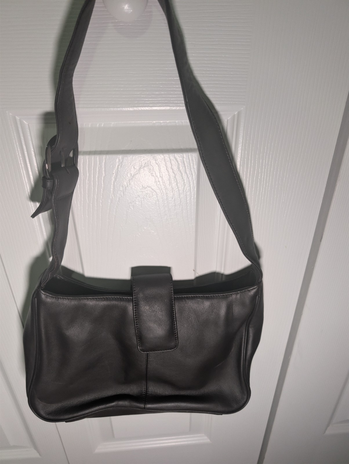 Tumi Small Brown Zip Shoulder Bag w/ Detachable Strap, Inner Pockets, Silver