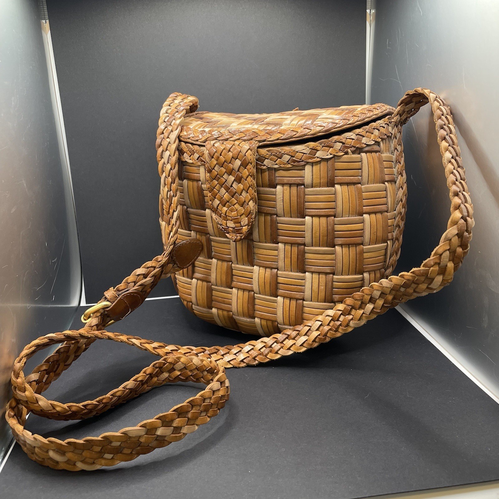 Vtg CEM Brown Tan Genuine Leather Basket weave Shoulder Bag Purse Made In Brazil