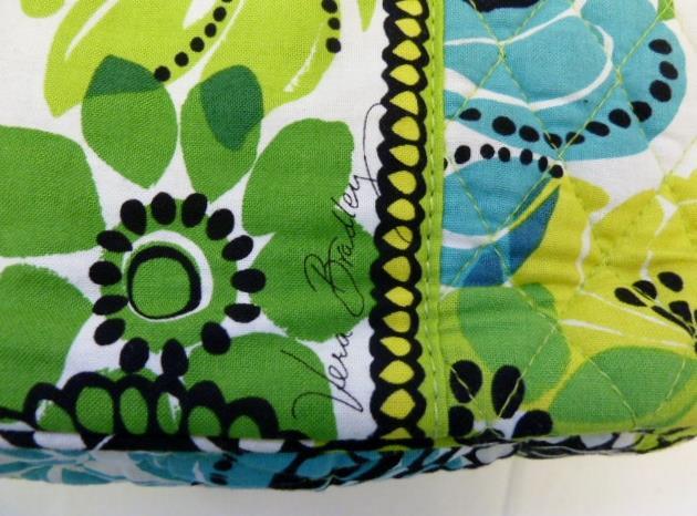Vera Bradley~Spring Retro Floral~2 Strap Lime’s Up Frame Magnetic Shoulder Bag