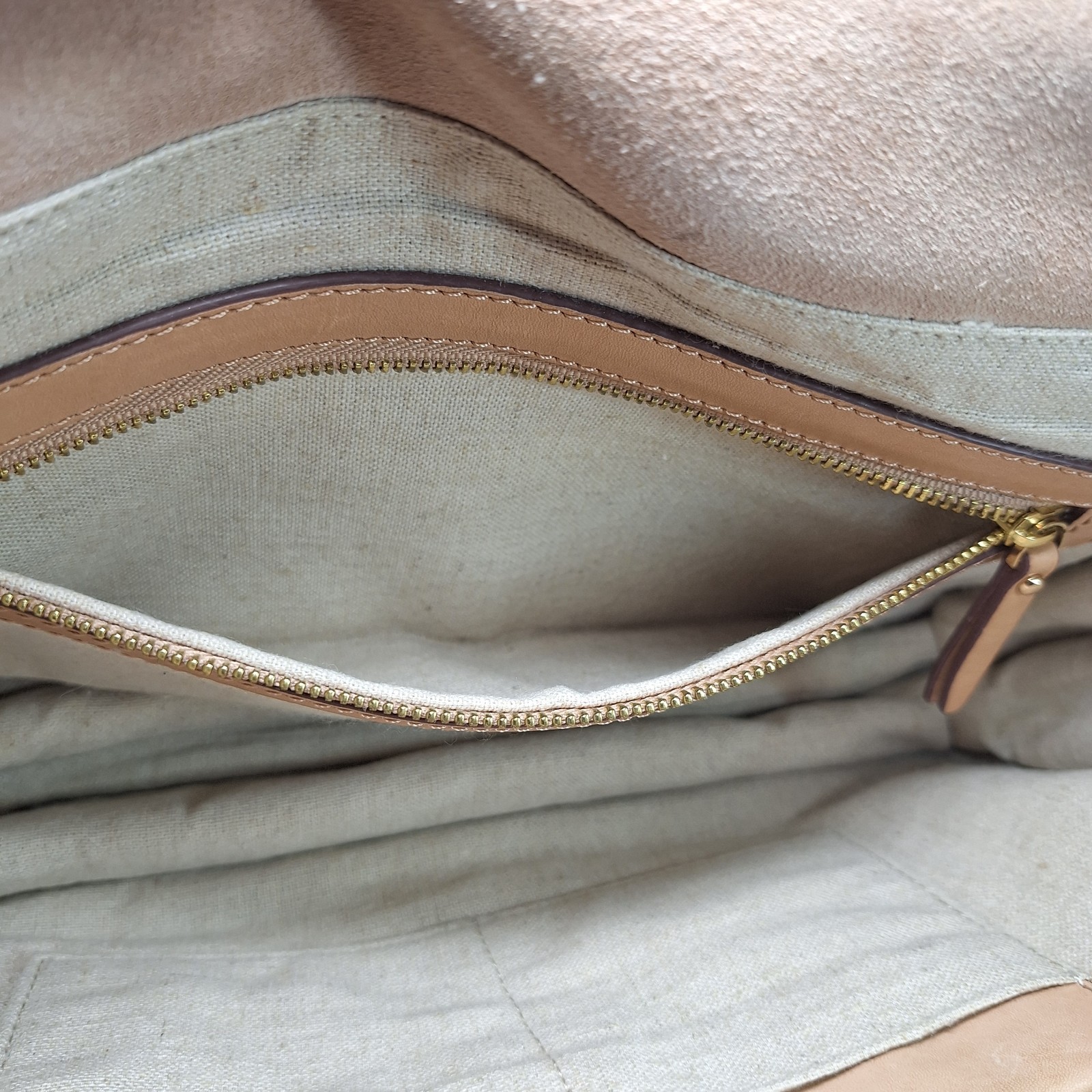 Etienne Aigner Suede Leather Fish Snake Scales Shoulder Handbag Light Taupe Tan