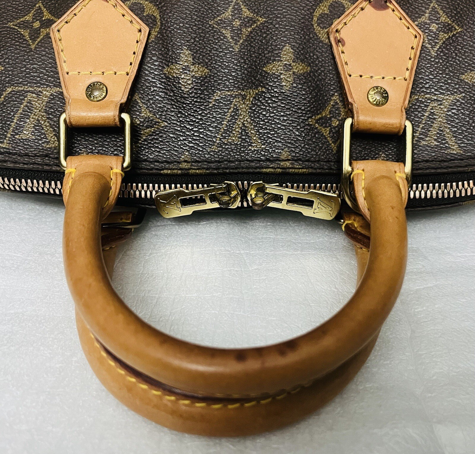 Louis Vuitton Monogram Alma PM Handbag Browns Canvas Bag – GOOD