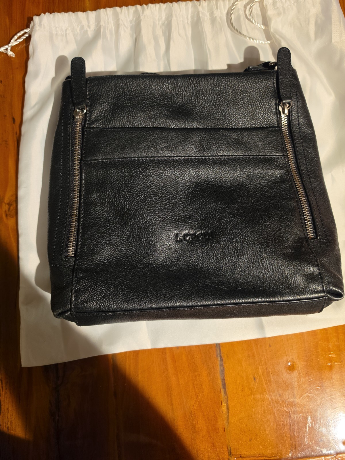 L.CREDI Sabrina Crossbody Bag Umhängetasche Black