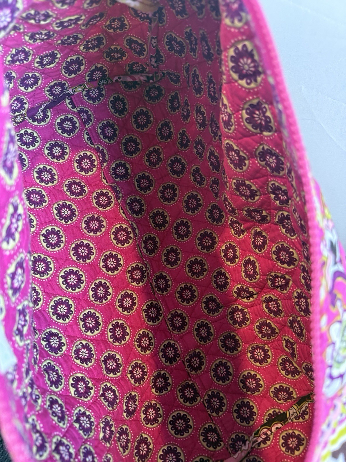 Vera Bradley Small Duffle “Very Berry Paisley” *** Retired *** EUC!