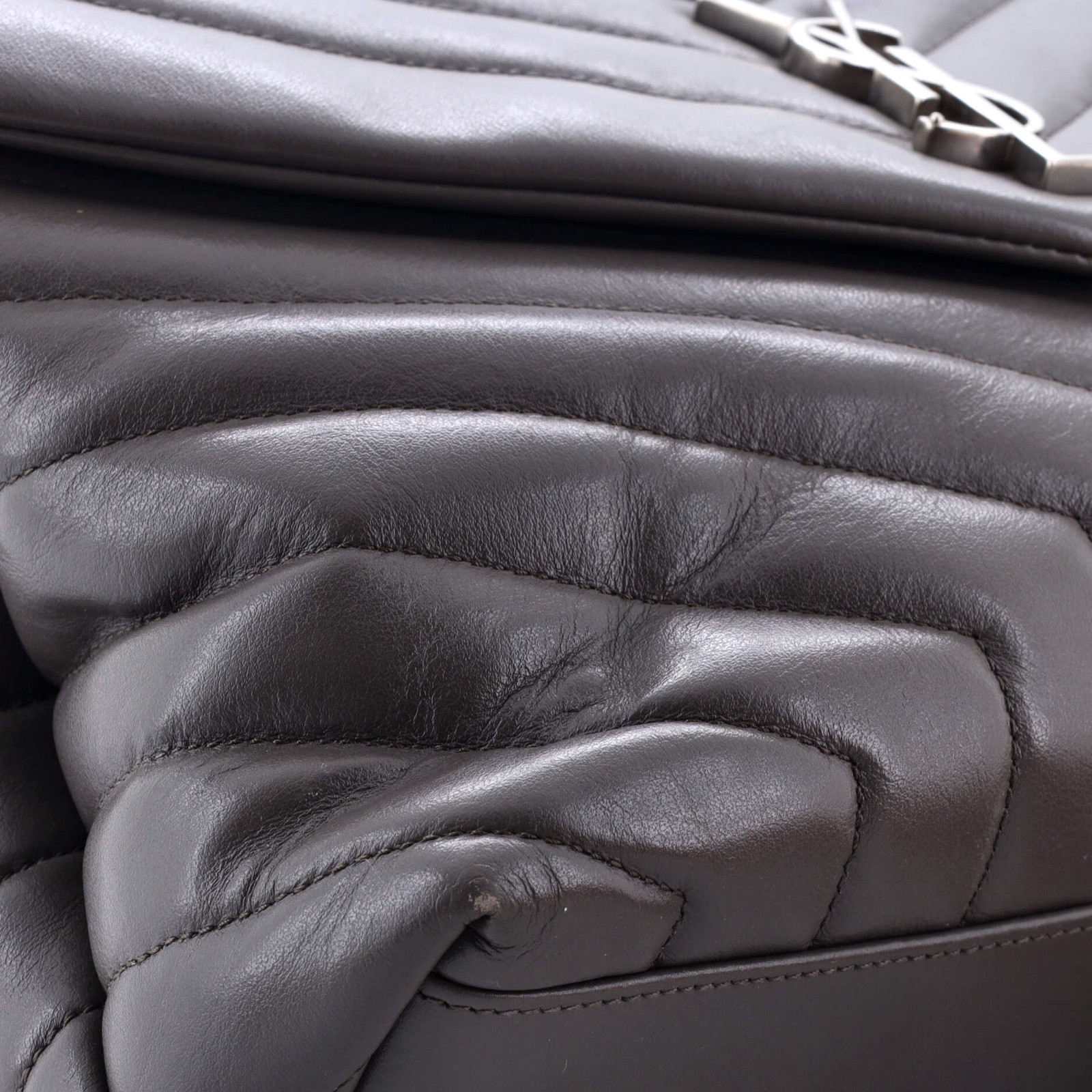 Saint Laurent Loulou Shoulder Bag Matelasse Chevron Leather Medium