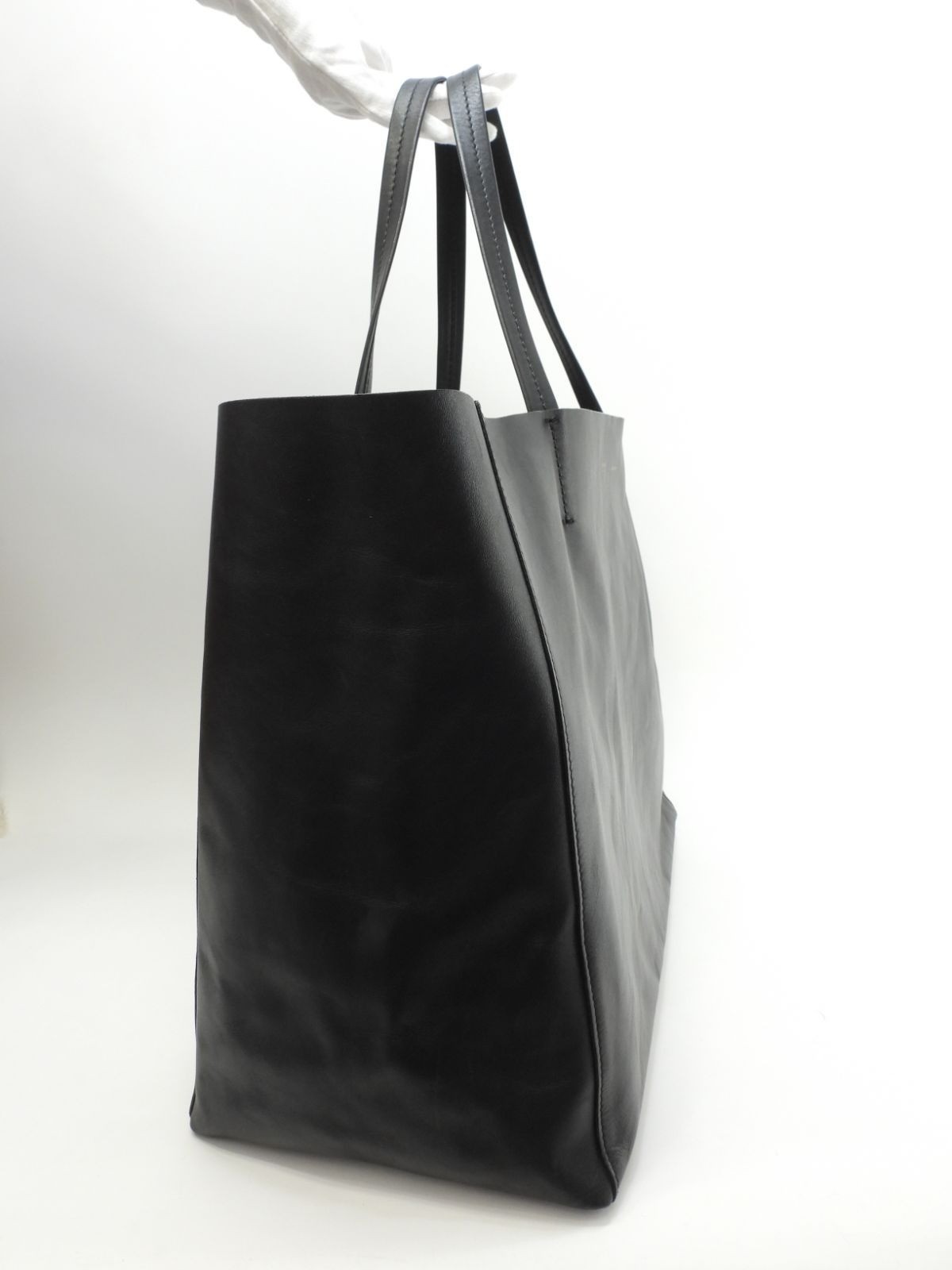 CELINE Cabas Horizontal Tote Bag Black Smooth Sheepskin Leather Gold Tone Zip