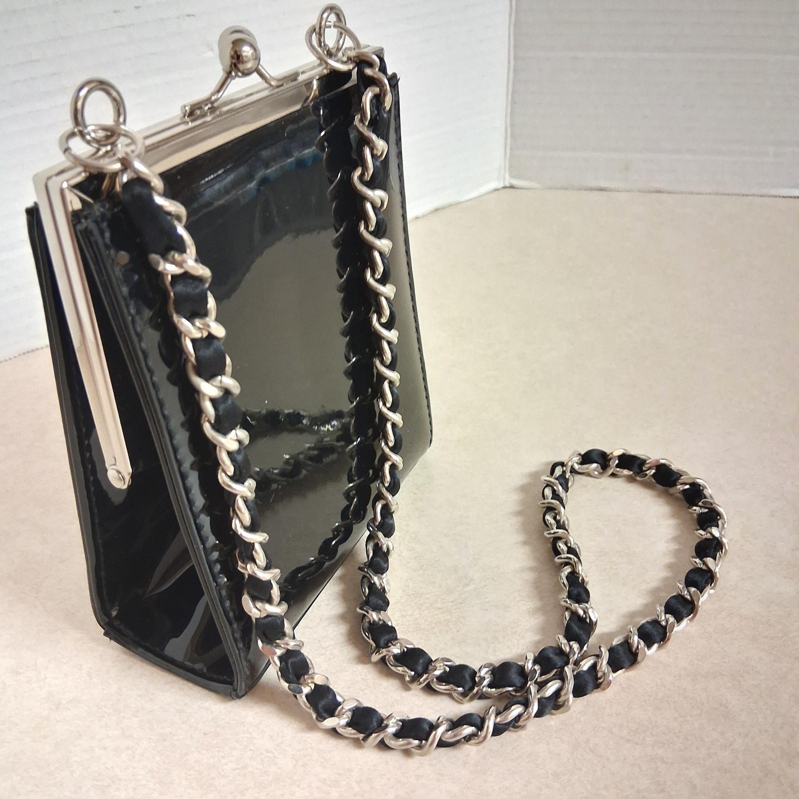 Black Patent Leather Style LINEA PELLE Evening Bag, Formal Purse Patent Chain