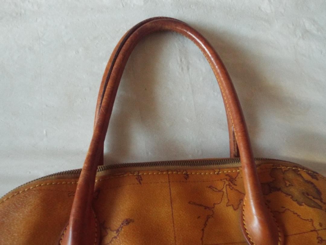 Prima Classe Geo Classic Handbag 35cm 26cm 16cm 13.8in 10.2in 6.3in Ladies Bag