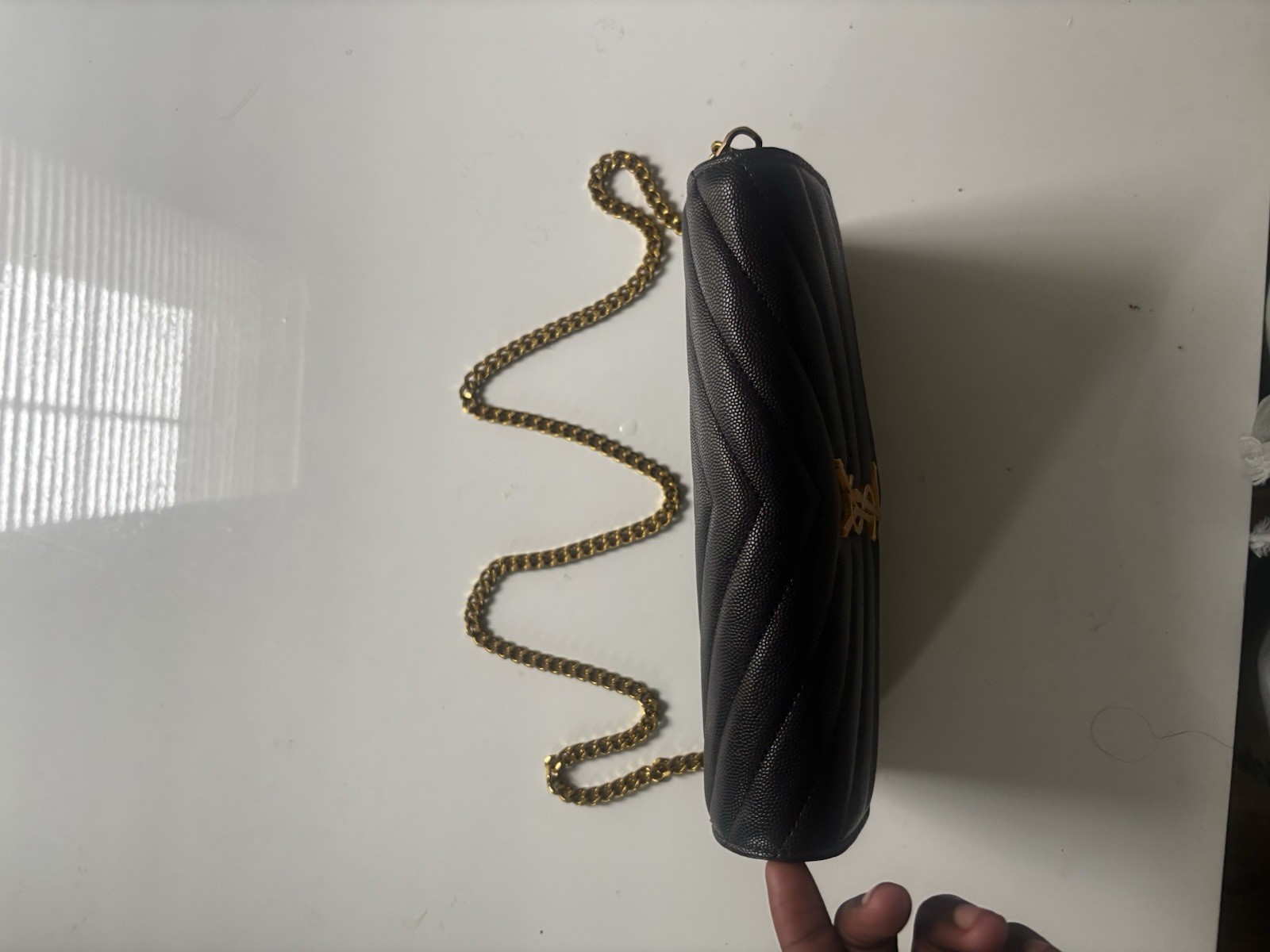 Cassandre Matelassé Chain Wallet