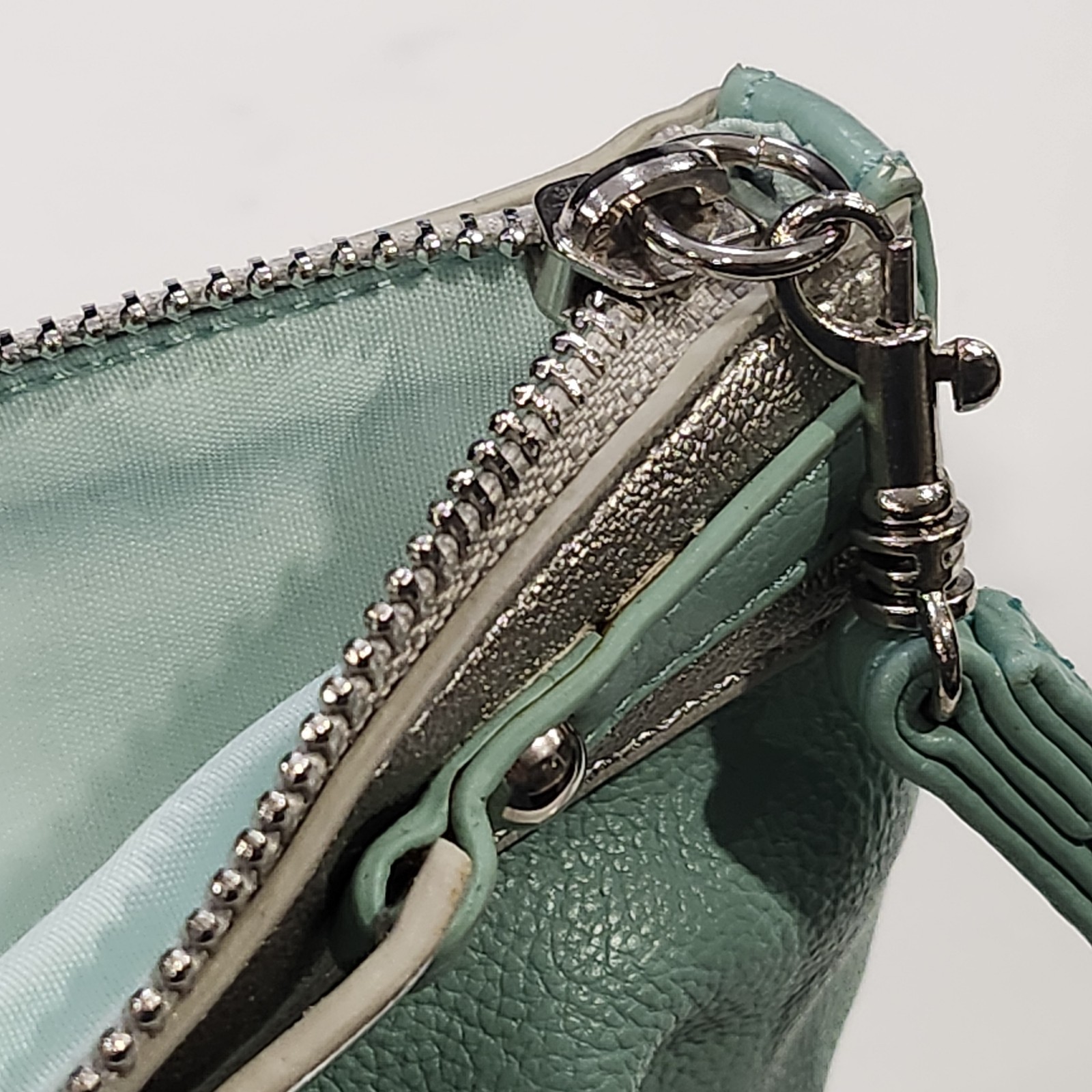EXPRESS Wristlet 8” x 5” Mint Green Zipper Silver Going Out