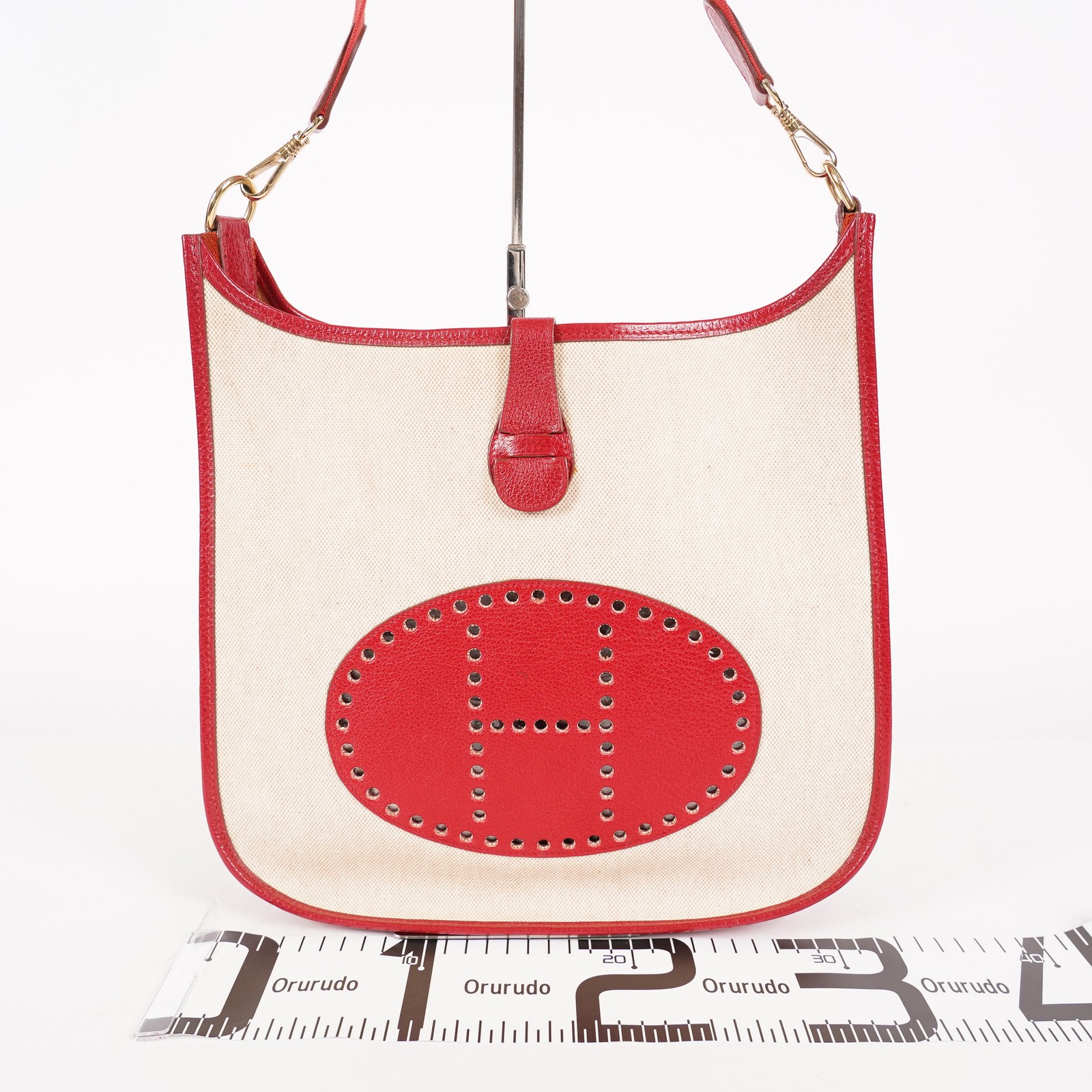 Hermes Rouge Red Taurillon Clemence Leather and Canvas Evelyne 06E0113310019