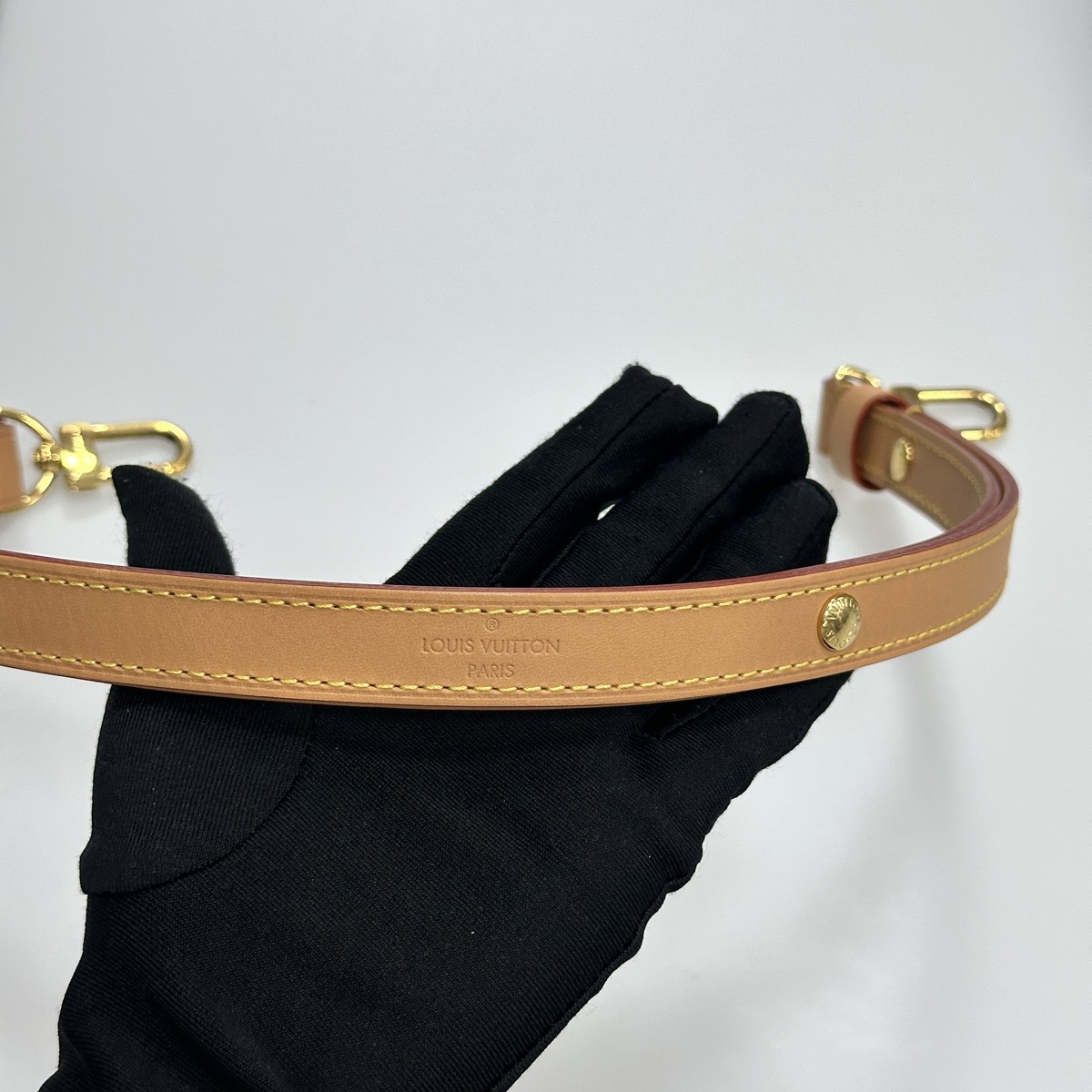 Louis Vuitton Loop Monogram Canvas Pea Shape Underarm Shoulder Crossbody Handbag