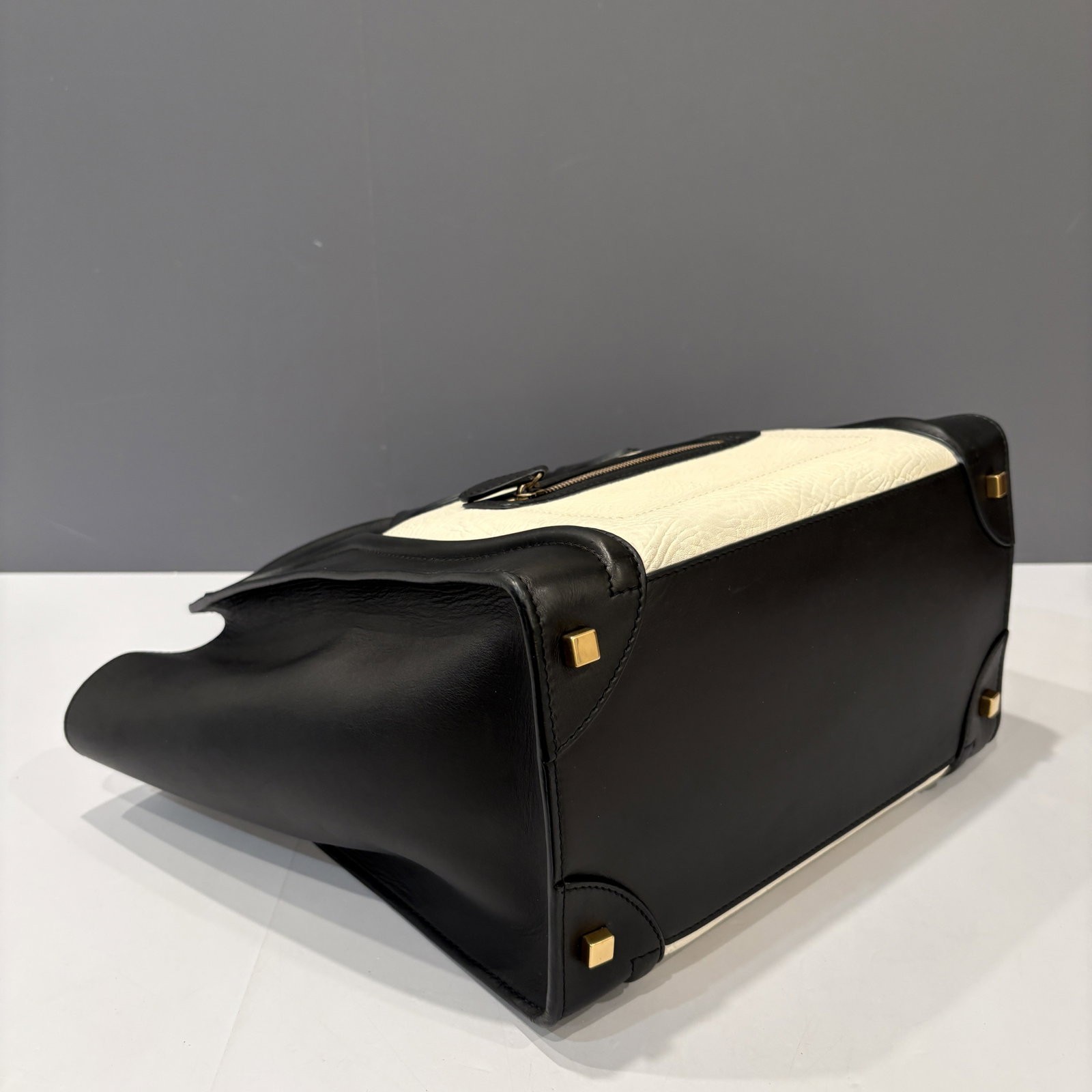 Celine Mini Luggage White Black Calfskin (qp030926a7)
