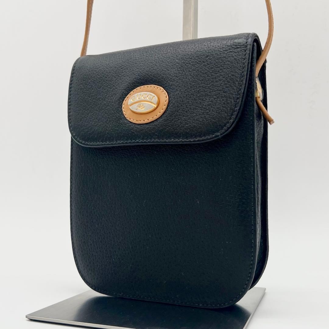 Gucci Plus Vintage Shoulder Bag Crossbody Pochette Leather Black Women Authentic