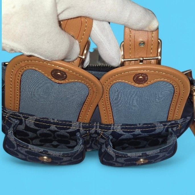 Coach Ashton Baguette Bag Signature Denim CY700