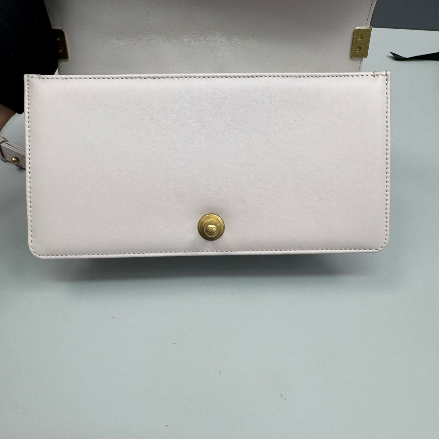 Chanel Le Boy Medium Lilac Pink Calfskin Crossbody Shoulder Bag Duty Paid