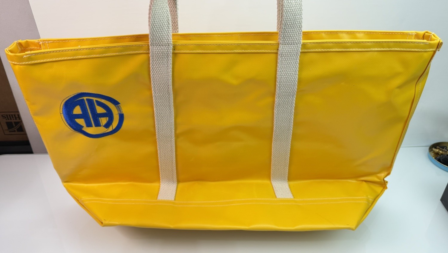 SHOREBAGS – BIG SUR SPLASH LARGE TOTE YELLOW